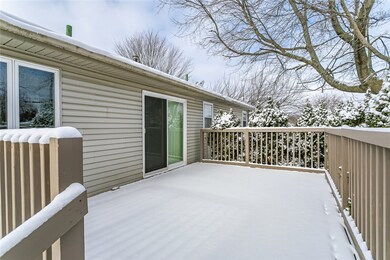 Plenty of space for outdoor entertaining!