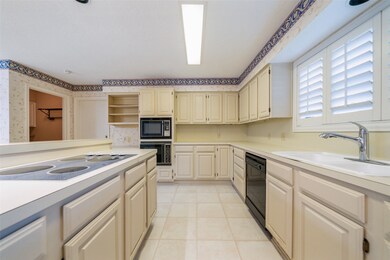 11807 Golden Pine Dr, Houston, TX 77070 - photo 6