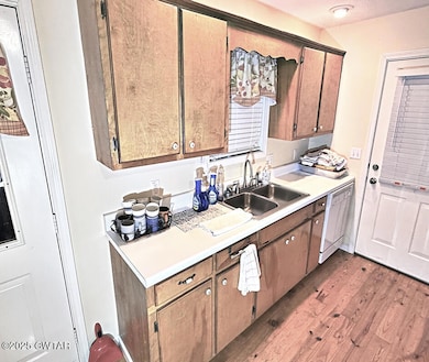 607 Northwind Loop, Lexington, TN 38351 - photo 6