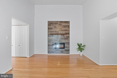 8399 Montgomery Rd unit J, Elkridge, MD 21075 - photo 4