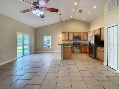 1292 Salisbury Dr, Winter Haven, FL 33881 - photo 4