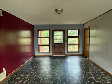 16 S Hills Loop, Holiday Island, AR 72631 - photo 3