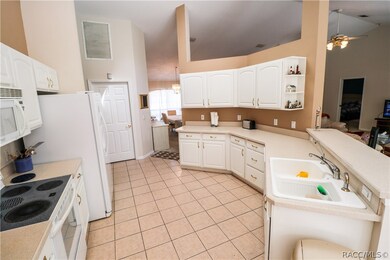 18980 SW 98th Place, Dunnellon, FL 34432 - photo 7