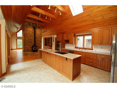 Kitchen - Gorgeous kitchen w/vaulted cypress ceili