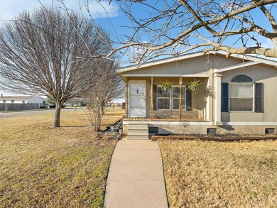 2002 Fall Creek Rd, Cleburne, TX 76033 - photo 3