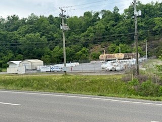 19226 Us Highway 58, Castlewood, VA 24224 - photo 4