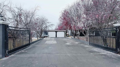 1051 County Line, Mabton, WA 98935 - photo 6