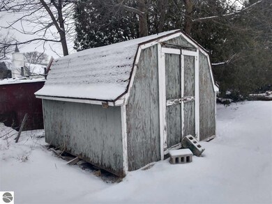 324 N Water St, Au Gres, MI 48703 - photo 6