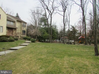 7 Ginkgo Ct, Upper Saddle River, NJ 07458 - photo 4