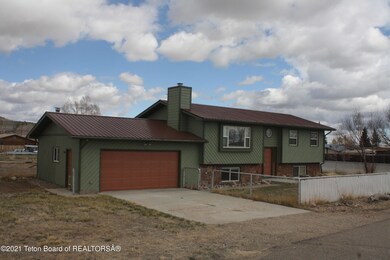 723 S Valley Rd, La Barge, WY 83123 - photo 5