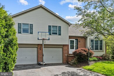 406 Gold Finch Dr, Palmyra, PA 17078 - photo 3