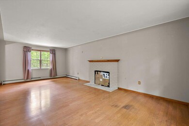 38-2100 W Delhi Rd -38