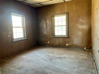 608 7th Ave NE, Ardmore, OK 73401 - photo 5