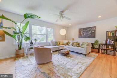 10 Wallingford Dr, Princeton, NJ 08540 - photo 4