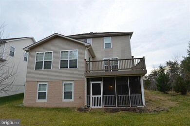 4216 Lehman Ct, Triangle, VA 22172 - photo 2
