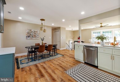 48 Grange Ct, Woodstown, NJ 08098 - photo 7