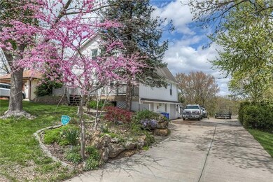 Spacious Driveway....plenty of room for parking