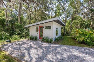 156 N Saint Johns St, St. Augustine, FL 32084 - photo 2