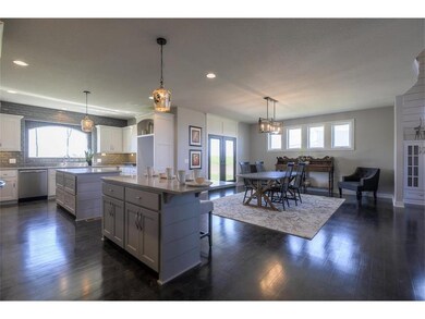 10405 N Brooklyn Ave, Kansas City, MO 64155 - photo 2