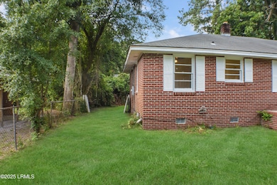 2912 Third St, Beaufort, SC 29902 - photo 2