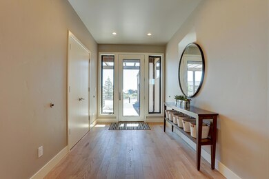 19175 Gateway Loop-25