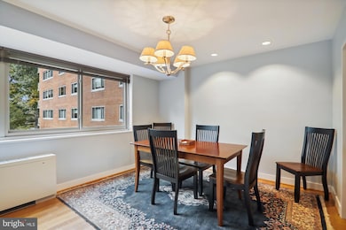 Kenwood House unit 202, Chevy Chase, MD 20815 - photo 6