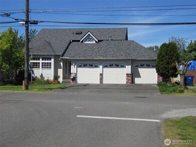 12203 45th Ave S, Tukwila, WA 98178 - photo 3