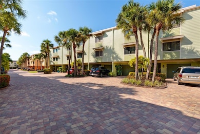 505 Sandy Hook Rd unit 505, Treasure Island, FL 33706 - photo 4