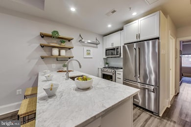 819 D St NE unit 7, Washington, DC 20002 - photo 6