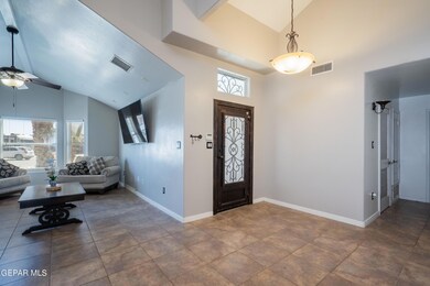 14204 Desert Yucca Dr, Horizon City, TX 79928 - photo 7