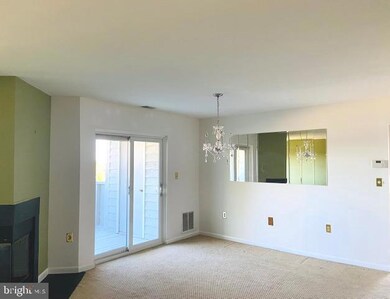 2215 Lowells Glen Rd unit K, Parkville, MD 21234 - photo 5