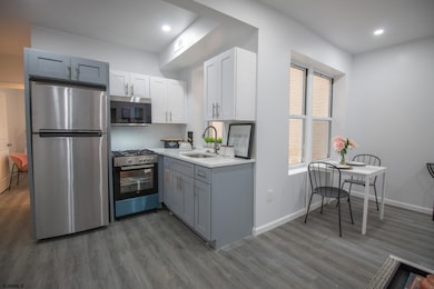 225 Atlantic Ave, Atlantic City, NJ 08401 - photo 2