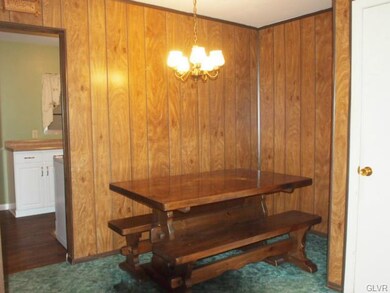 1509 Valley Rd, Bethlehem, PA 18018 - photo 7