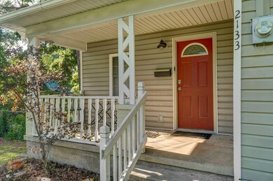 2133 W High St-5