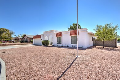 2611 W Curry St-3