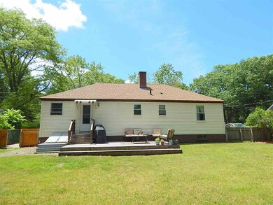 347 Sherburne Rd, Portsmouth, NH 03801 - photo 7