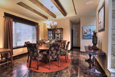 824 NW Columbia St, Bend, OR 97701 - photo 4