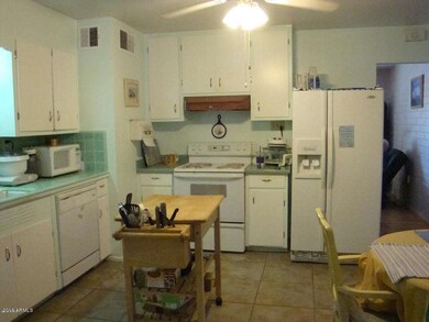 20150401233600424980000000-o