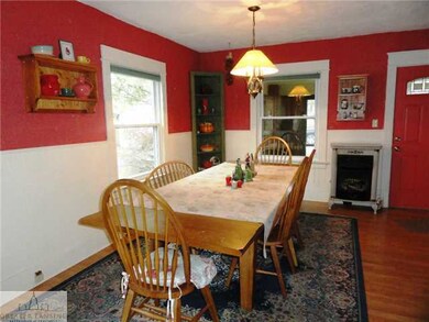 635 W Berry Ave, Lansing, MI 48910 - photo 7