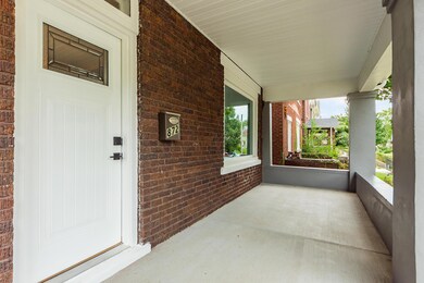 T 872 S 22nd St00096