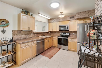 Open Kitchen