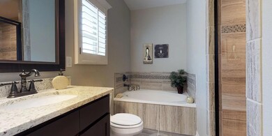 13829 Lago Vista Ave, Horizon City, TX 79928 - photo 7