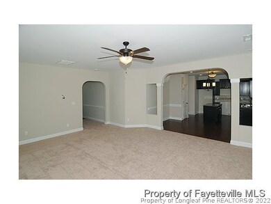 804 Misty Meadow Ln, Fayetteville, NC 28304 - photo 4