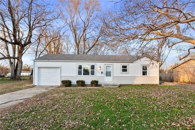 11804 W 70th St, Shawnee, KS 66203 - photo 2