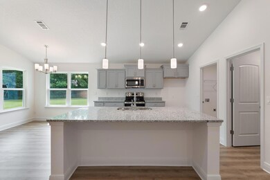 7-web-or-mls-101-cottage-ln