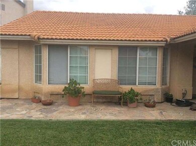 SLUMPSTONE FRONT PATIO.