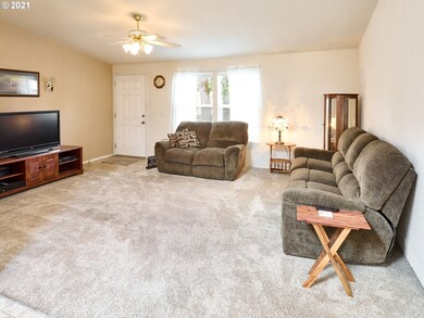 1470 Boardwalk Ave, Molalla, OR 97038 - photo 5