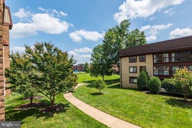 Treebrooke unit 207, Oakton, VA 22124 - photo 4