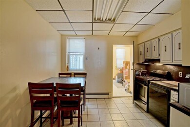 148A Mallory Ave, Jersey City, NJ 07304 - photo 4