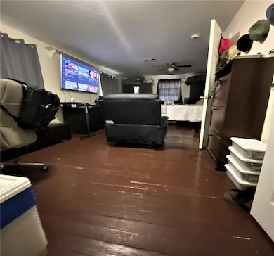 4802 Ward St, Houston, TX 77021 - photo 5